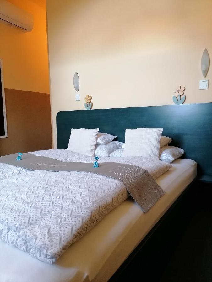 Bianco Apartamento Sopron Exterior foto