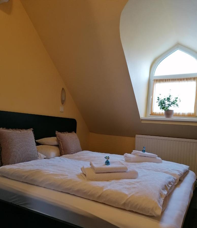 Bianco Apartamento Sopron Exterior foto
